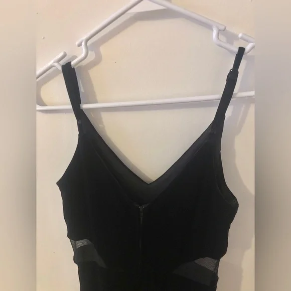 Windsor Black Velvet Maxi Sleeveless Dress with Sheer Side V neck cut outs Prom - Picture 6 of 11